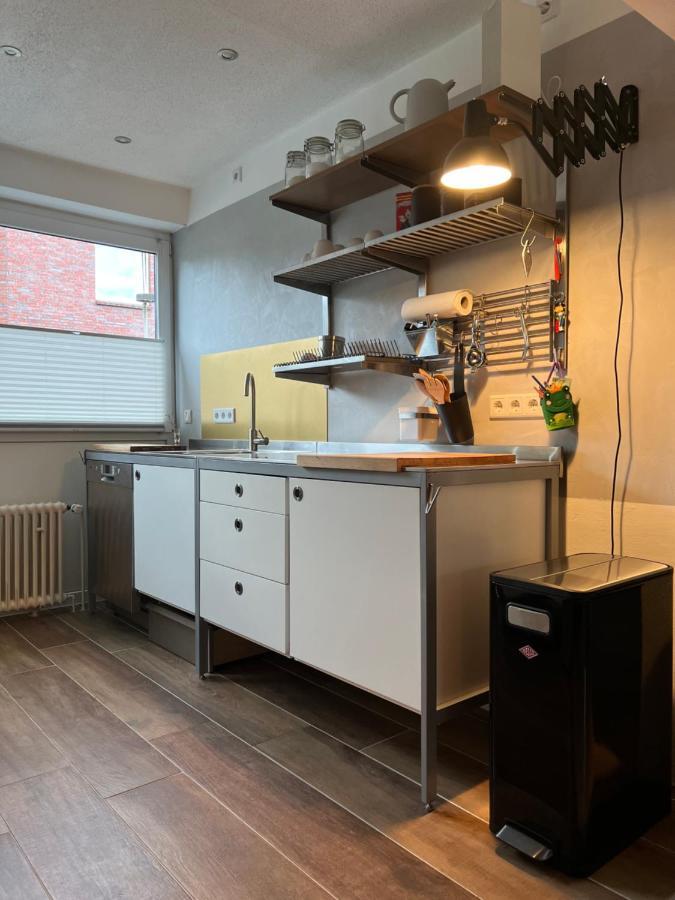 Aussergewoehnliches Haus Mit Sauna, Kamin Und Garten Wilhelmshaven Luaran gambar