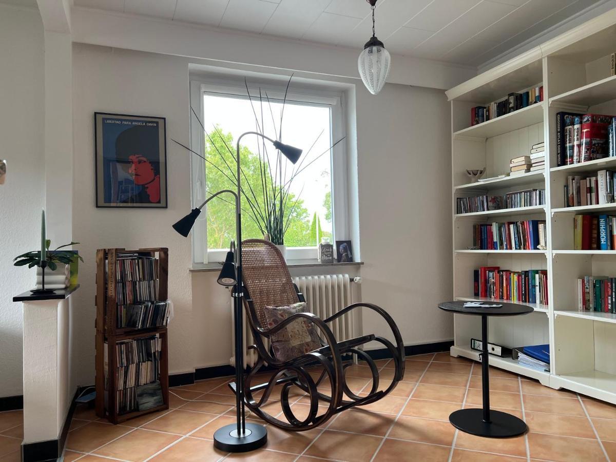 Aussergewoehnliches Haus Mit Sauna, Kamin Und Garten Wilhelmshaven Luaran gambar