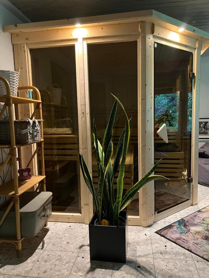 Aussergewoehnliches Haus Mit Sauna, Kamin Und Garten Wilhelmshaven Luaran gambar