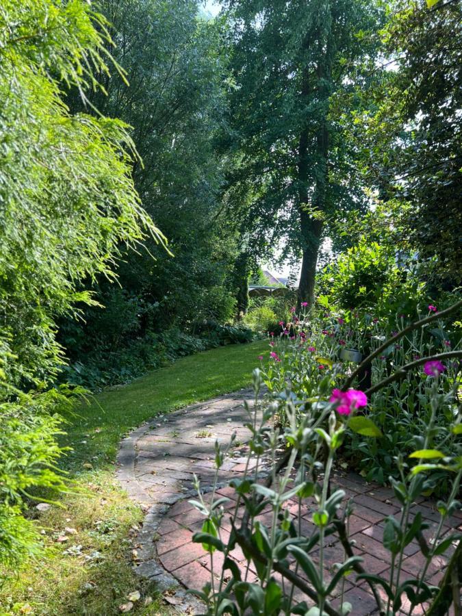 Aussergewoehnliches Haus Mit Sauna, Kamin Und Garten Wilhelmshaven Luaran gambar